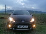 Ford Fiesta-1