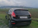 Ford Fiesta-12