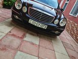 Mercedes E 220-1