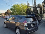 Toyota Prius V-3