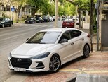 Hyundai Elantra-1