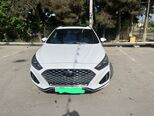 Hyundai Sonata-1