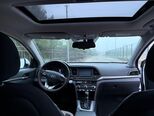 Hyundai Elantra-8