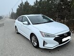Hyundai Elantra-5