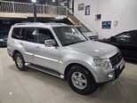 Mitsubishi Pajero-9