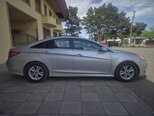 Hyundai Sonata-5