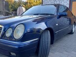 Mercedes E 240-6