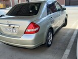 Nissan Tiida-7