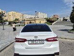 Toyota Camry-2