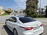 Toyota Camry-6