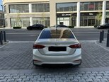Hyundai Accent-2