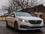 Hyundai Sonata-2