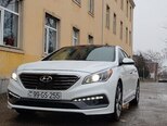 Hyundai Sonata-1