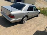 Mercedes E 280-4
