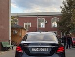Mercedes E 300-2