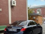 Mercedes E 300-5