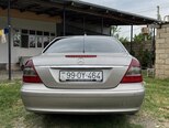 Mercedes E 220-2