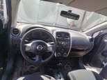 Nissan Sunny-11