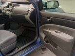 Toyota Prius-9