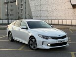 Kia K5-1