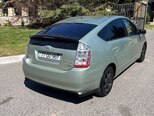 Toyota Prius-5