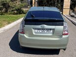 Toyota Prius-2