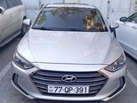 Hyundai Elantra-1