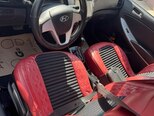 Hyundai Accent-6