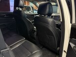 Kia Sorento-12