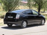 Toyota Prius-4