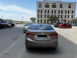 Hyundai Elantra-2