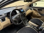 Hyundai Elantra-7