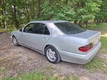 Mercedes E 220-4