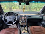Mercedes E 220-7