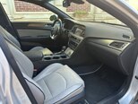 Hyundai Sonata-11