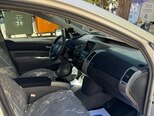 Toyota Prius-5