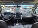 Toyota Land Cruiser-5