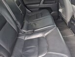 Toyota Land Cruiser-13