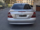 Mercedes E 200-12
