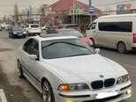 BMW 523-2