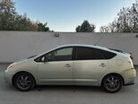 Toyota Prius-4