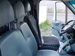 Ford Transit-9