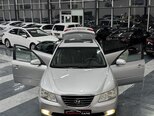 Hyundai Sonata-7