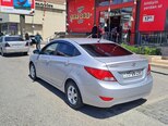 Hyundai Accent-7