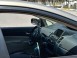 Toyota Prius-10