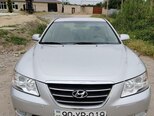 Hyundai Sonata-1