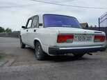 LADA (VAZ) 2107-2