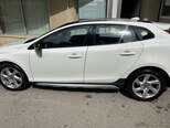 Volvo V40-4