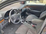 Toyota Avensis-12