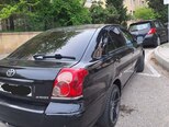 Toyota Avensis-11